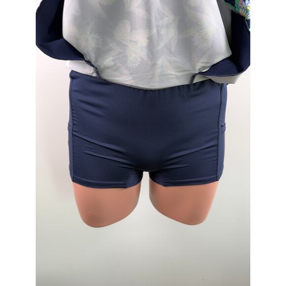 Tuckernuck Navy Aim 4 Way Stretch Skort with Back Pleats  Size L - Picture 3 of 16
